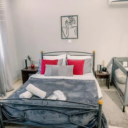 Willa Papa's House Kalithies